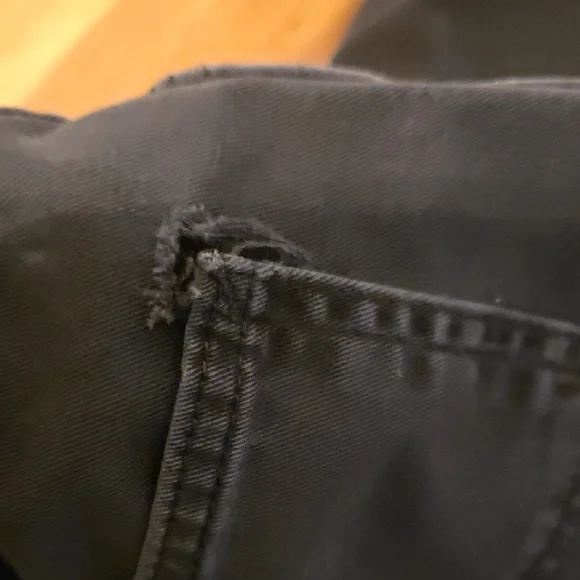 Carhartt Black Work Pants - Picture 4 of 5